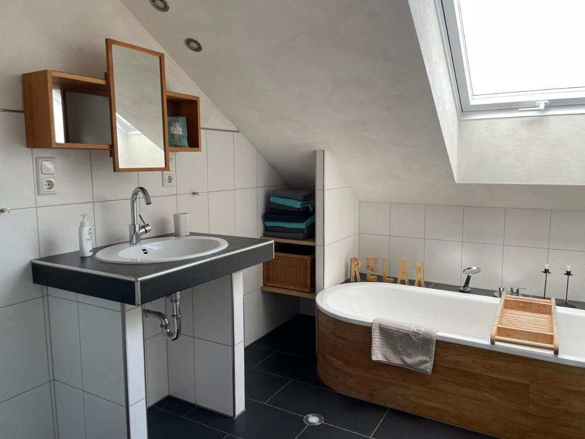 Ferienwohnung Nussbaum-Nest Хаузен Экстерьер фото